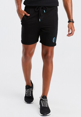 Leif Nelson Slimfit Shorts in Schwarz