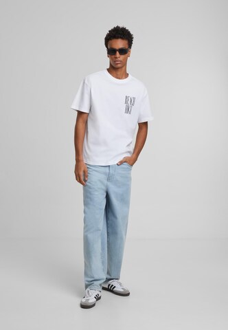 Mister Tee T-shirt 'Reach High' i vit