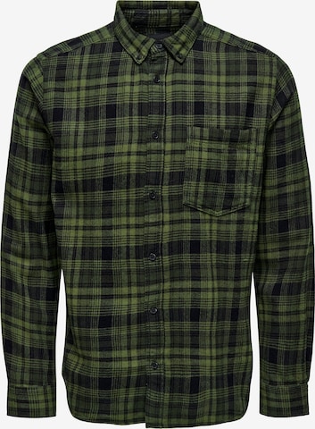 Only & Sons Regular fit Skjorta 'Yun' i grön: framsida