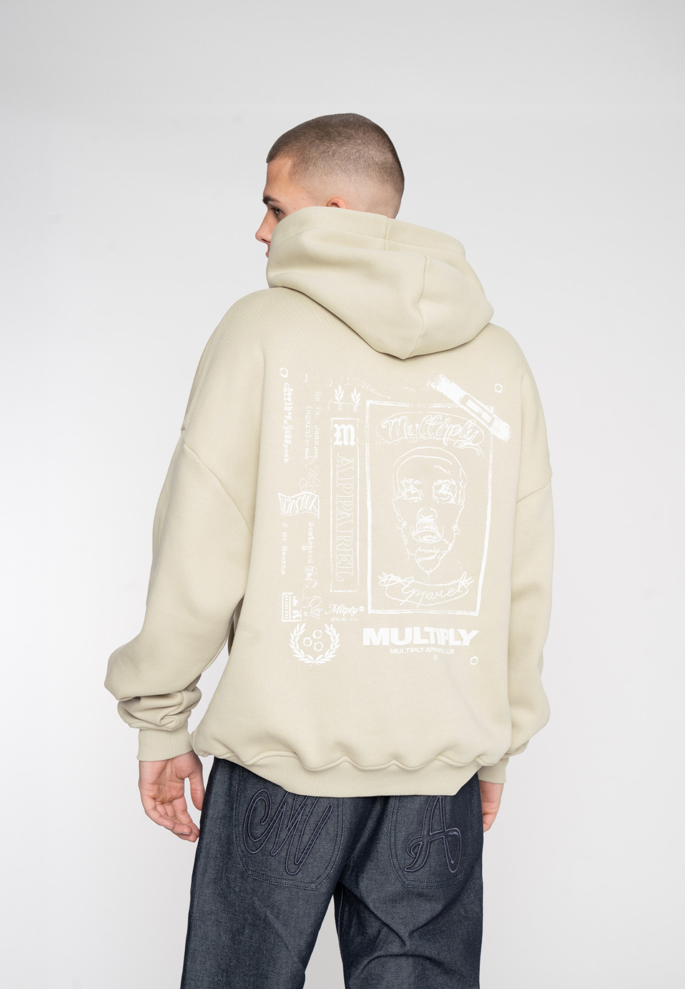 Multiply Apparel Sweatshirt 'Wanted' in Kitt | ABOUT YOU