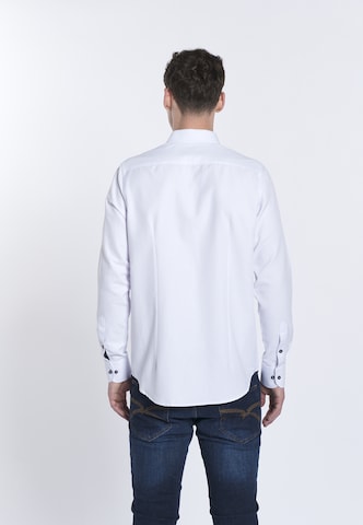 DENIM CULTURE Regular fit Button Up Shirt 'RODRIGO' in White