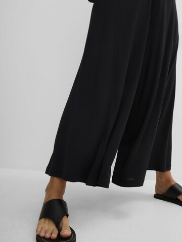 bonprix Loosefit Broek in Zwart