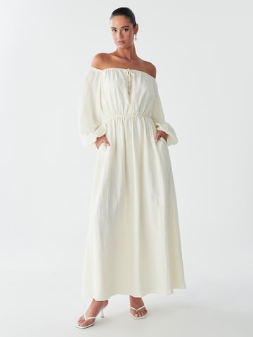 BWLDR Dress in White: front