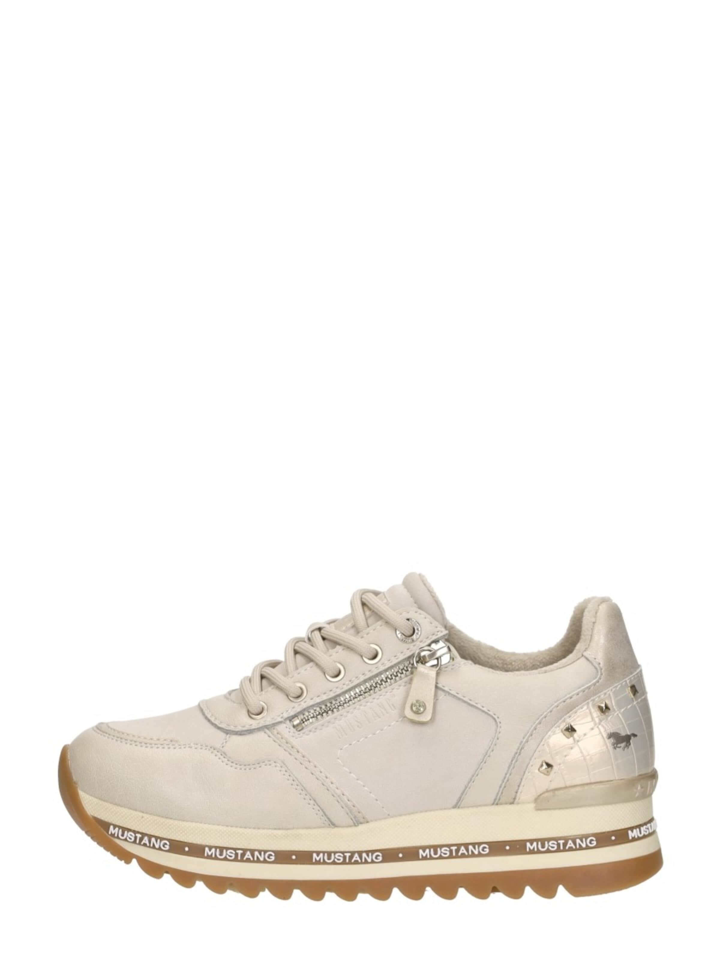 MUSTANG Sneakers laag 'Sneakers Laag' in Wit: voorkant