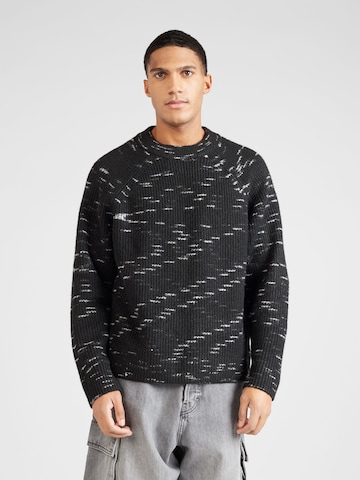 Pullover di WEEKDAY in nero: frontale