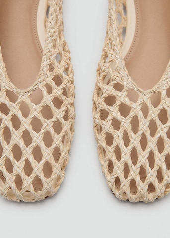 MANGO Ballerina 'Tuna' in Beige