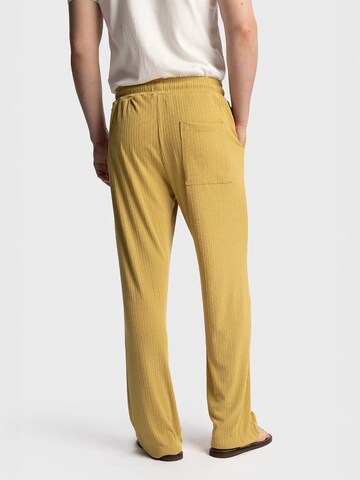 Wide leg Pantaloni di Giesto in giallo