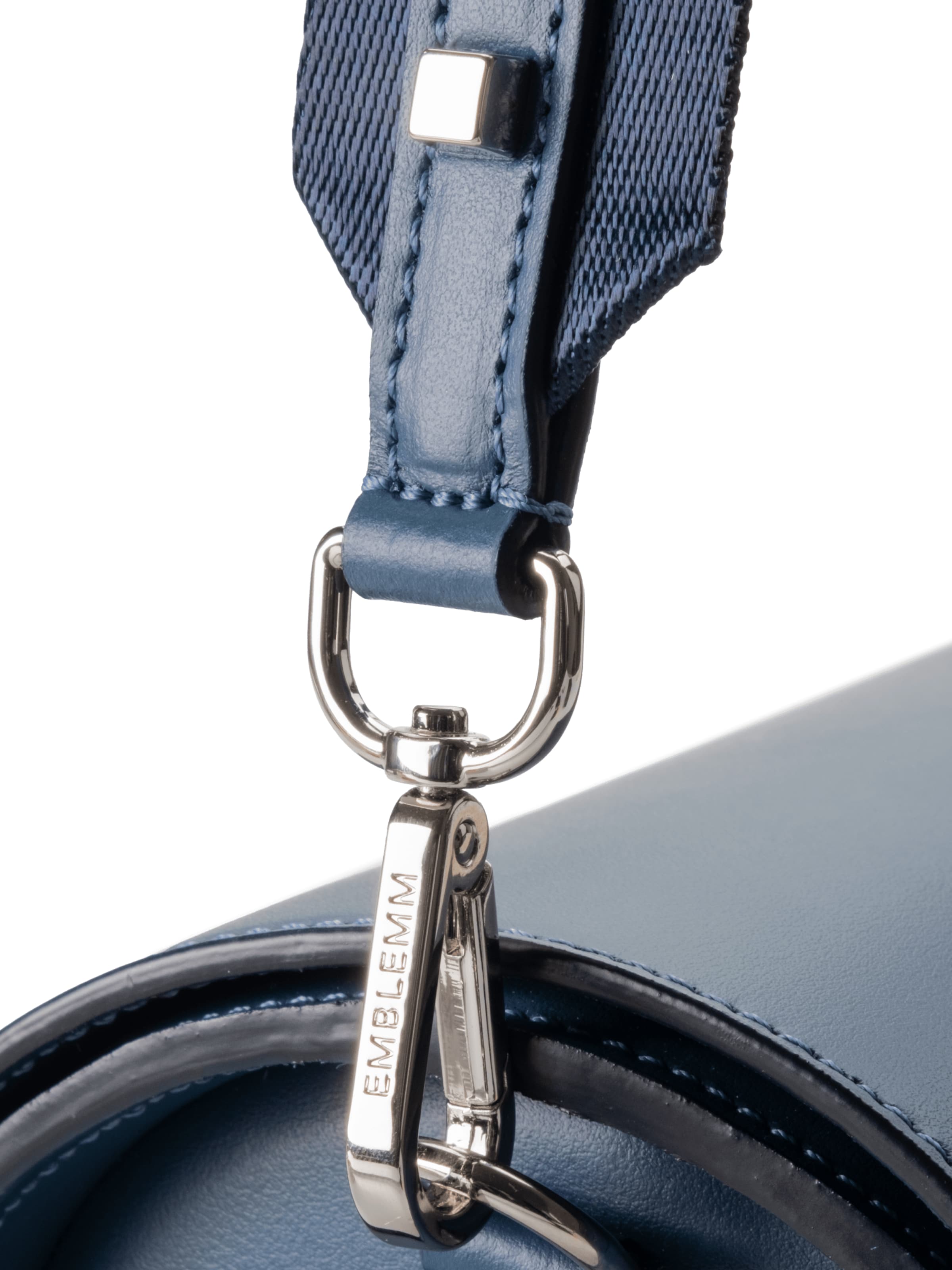 EMBLEMM Schoudertas 'Up My Sleeve Bag' in Blauw