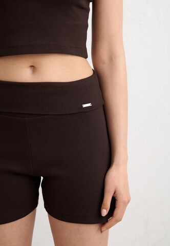 Aim'n Skinny Sportovní kalhoty – hnědá