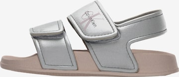 Calvin Klein Jeans Сандали 'NICO' в сребърно: отпред