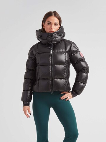 Veste outdoor ' EZ Boxed Crop Puffer Lux ' JACK1T en noir : devant