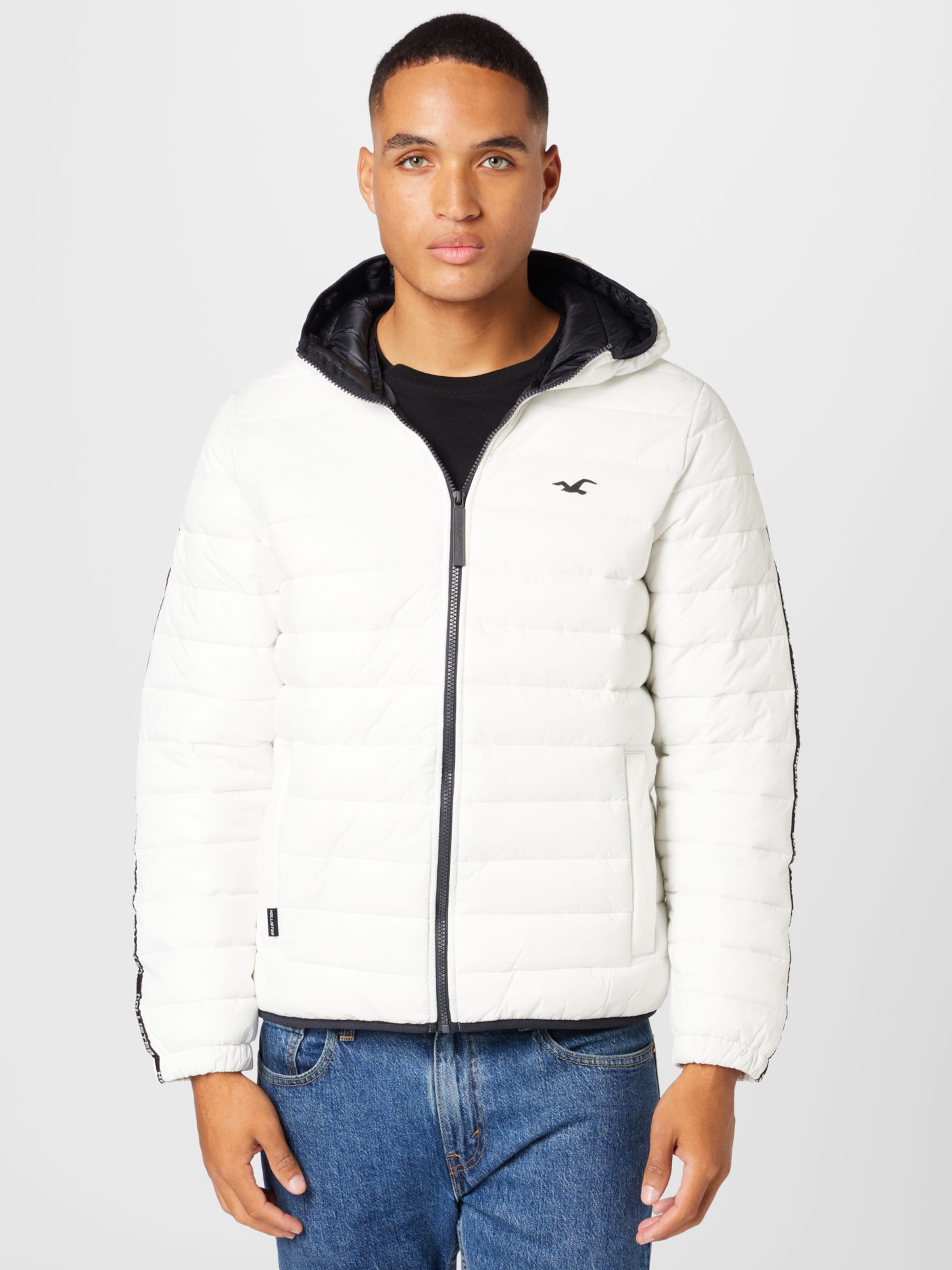 White puffer shop jacket hollister