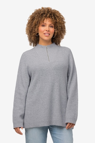 Ulla Popken Sweater in Grey: front