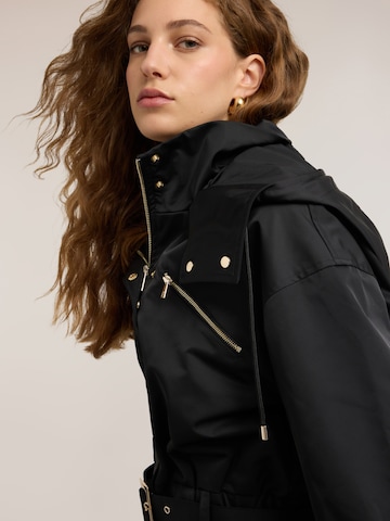 MOTIVI - Chaqueta de entretiempo en negro