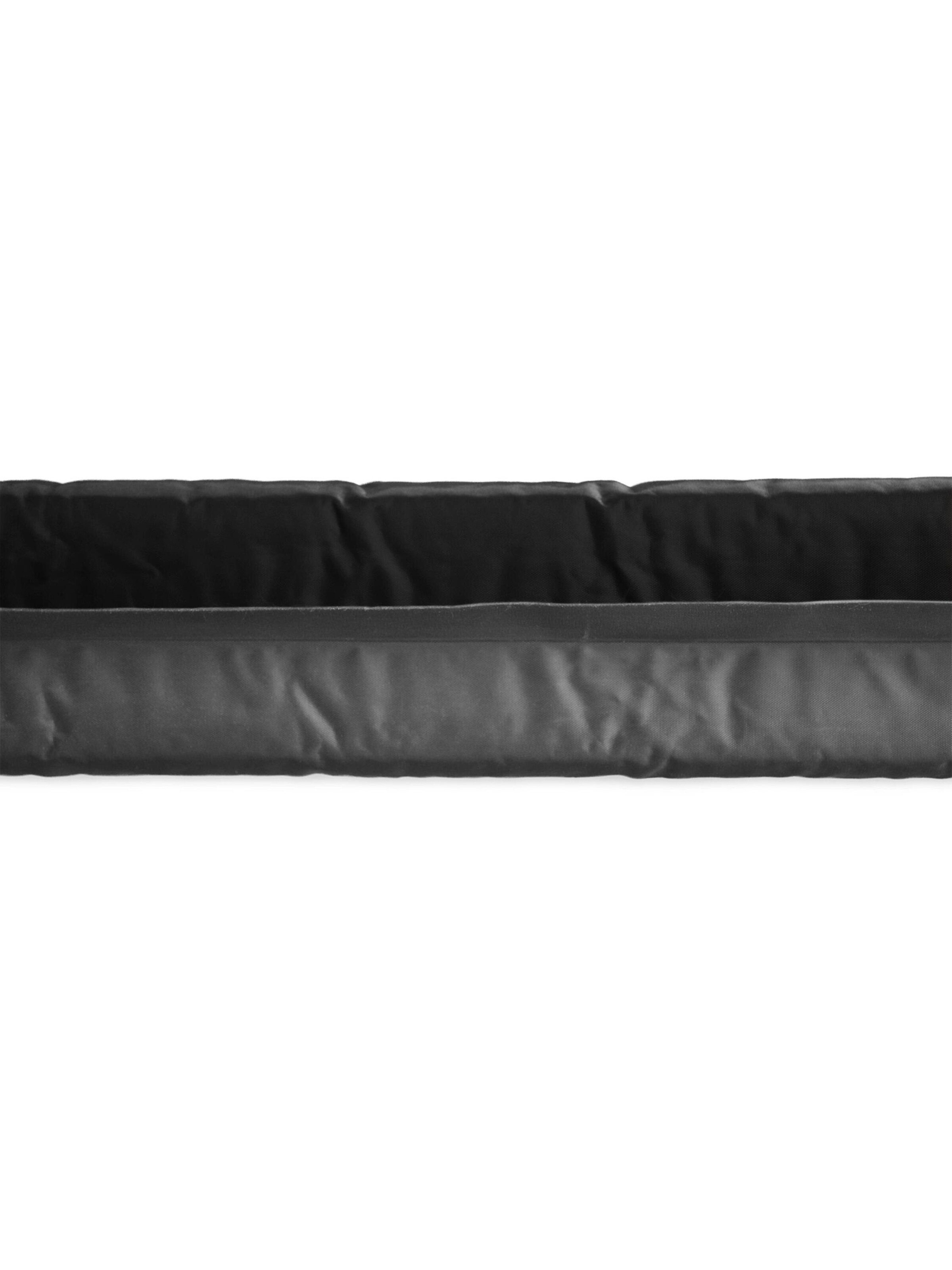 Tapis 'InFlat VII - Lofoten' normani en noir