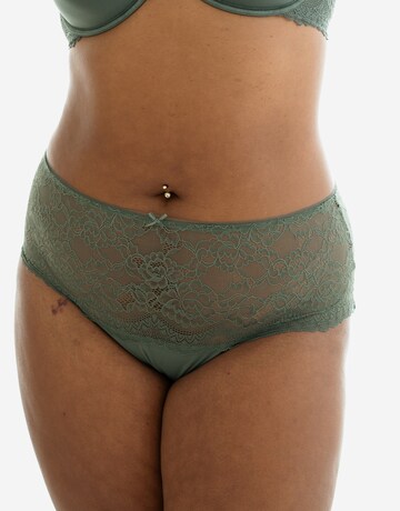 SugarShape Boyshorts 'Lace' in Green: front