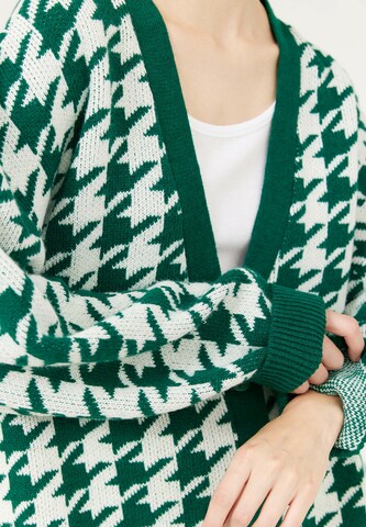 TOPTOP STUDIO Knit Cardigan in Green