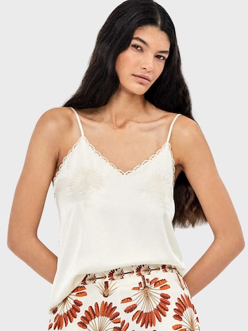 Top di Gisela in bianco: frontale