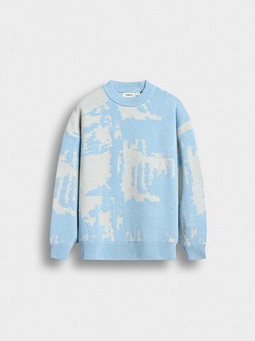 Burocs Sweater in Blue: front