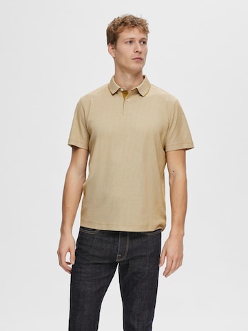 T-Shirt 'Leroy' SELECTED HOMME en beige : devant