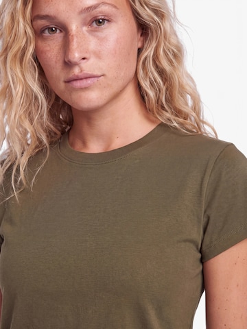 TOPSHOP Футболка 'EVERYDAY' в Зеленый