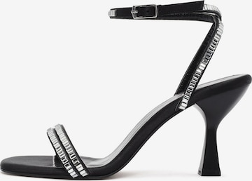 Sandales à lanières Derimod en noir : devant