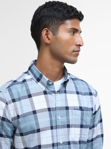 Barbour Regular fit Button Up Shirt 'Lewis' in Green