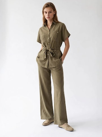 Completo pantalone di MixRay in verde