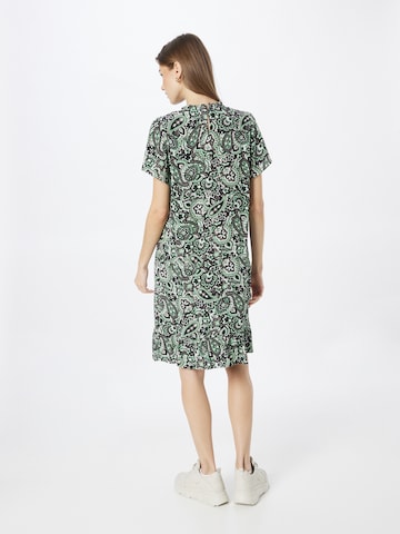 Rochie 'ROB' de la IKKS pe verde