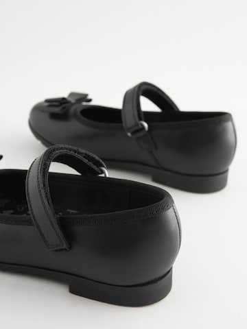 Next - Sabrina em preto