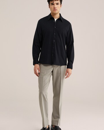 WE Fashion Regular fit Πουκάμισο σε μαύρο