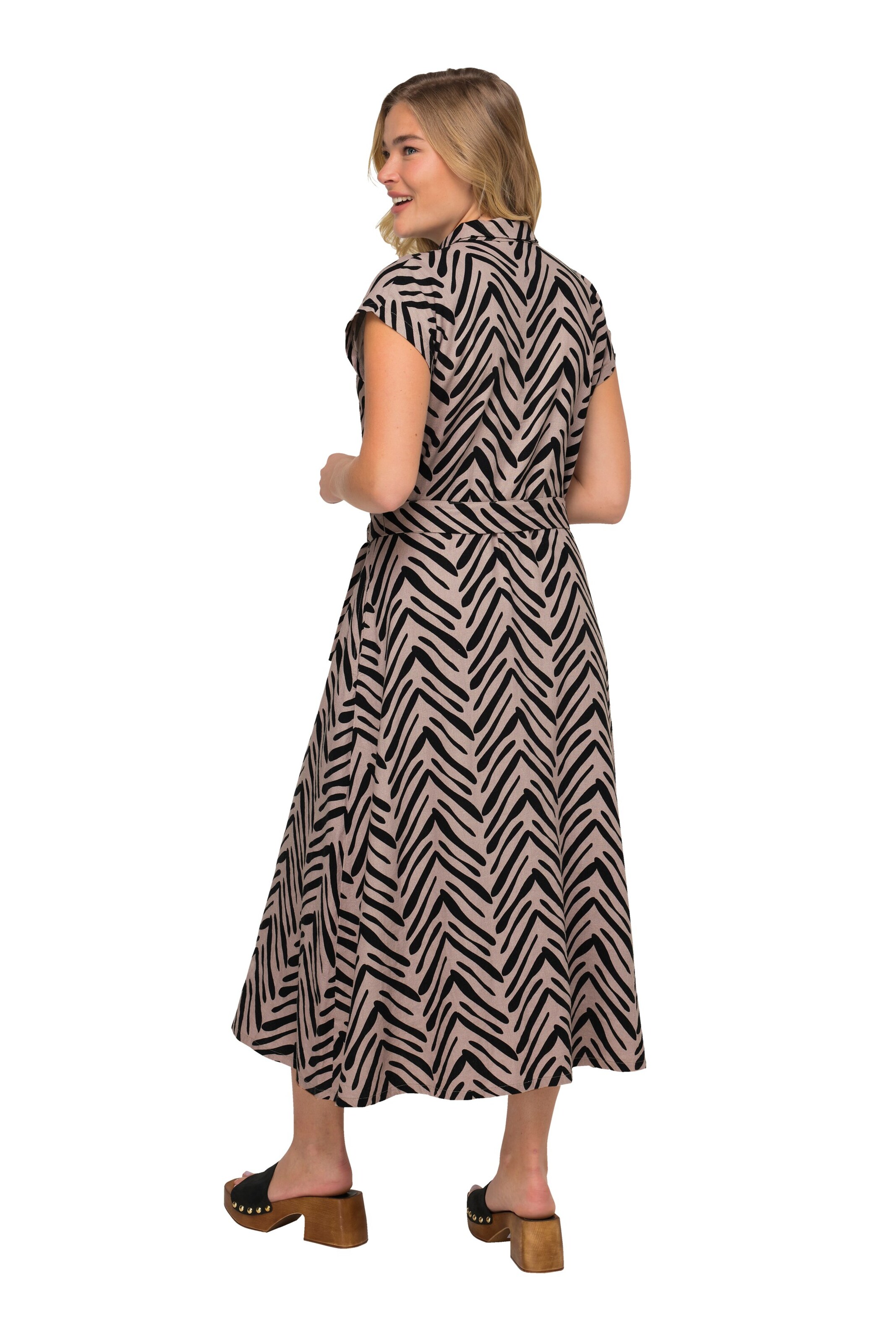 Robe-chemise LAURASØN en beige