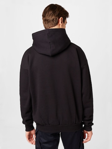 AMPLIFIED Sweatshirt in Schwarz