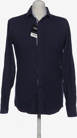 CG CLUB OF GENTS Button Up Shirt in S in Blue: front