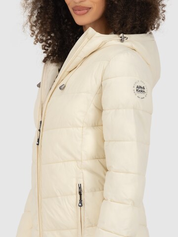 Alife and Kickin - Abrigo de invierno 'FrancesAK' en beige