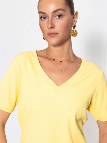 SASSYCLASSY T-shirt i gul