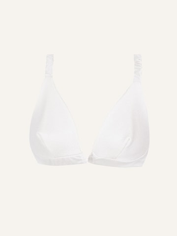 ZUBEK Triangle Bra in White: front