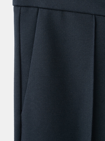 MANGO Slimfit Pressveckad byxa 'PALOMA' i blå