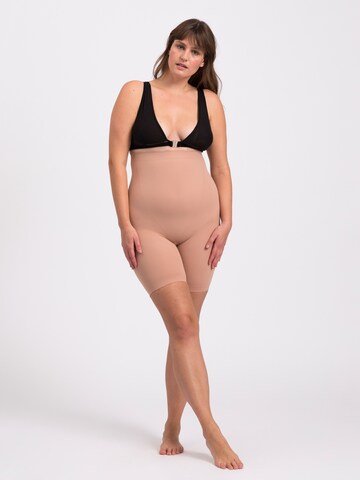 Lykkeland Atelier Shaping pant 'Alturra' in Beige