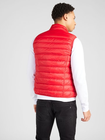 Gilet di EA7 Emporio Armani in rosso