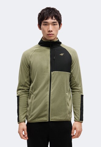 4F - Chaqueta polar funcional en verde: frente