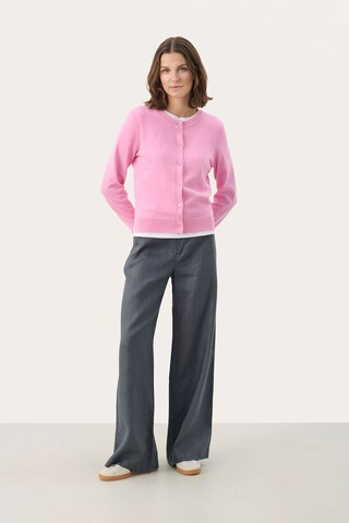 Cardigan Part Two en rose