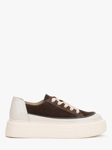 Estro Sneakers laag '09-3848' in Beige: voorkant