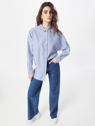 Monki Blouse in Blue