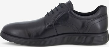 ECCO Lace-Up Shoes in Black