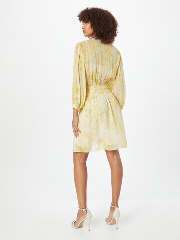 Robe PATRIZIA PEPE en jaune