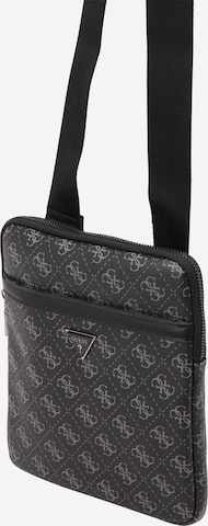 GUESS - Bolso de hombro 'Vezzola' en negro