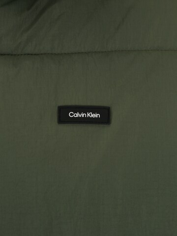 Calvin Klein Big & Tall - Casaco de inverno em verde