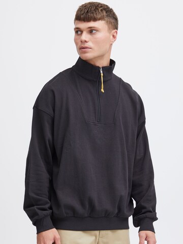 !Solid - Sweatshirt ' ILHAM ' em preto: frente