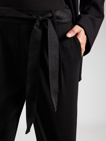 Regular Pantaloni cutați 'ONLRITA' de la ONLY pe negru